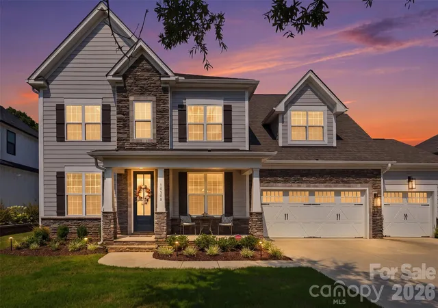 Photo 2 of Single family home for sale at 10508 Ardley Manor Dr, Mint Hill, NC 28227 | MLS# 4408894 | Listing updated on 2026-09-28