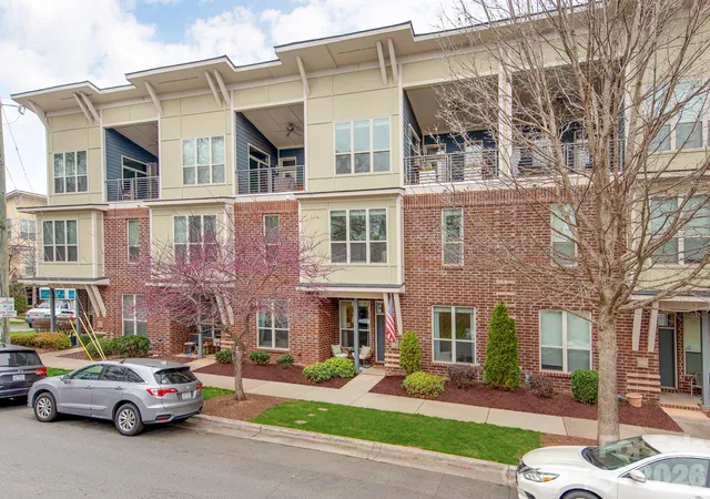 2nd image of 3539 Spencer St, Charlotte, NC 28205 | MLS# 4408956