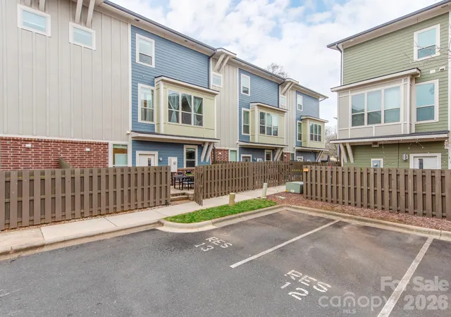 36th image of 3539 Spencer St, Charlotte, NC 28205 | MLS# 4408956