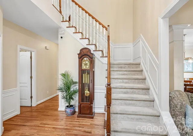 Photo 4 of Single family home for sale at 7613 Tarland Ln, Charlotte, NC 28269 | MLS# 4408961 | Listing updated on 2026-09-06