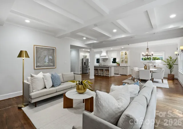 Photo 3 of Single family home for sale at 2013 Victorian Pl, Charlotte, NC 28203 | MLS# 4408968 | Listing updated on 2026-09-30
