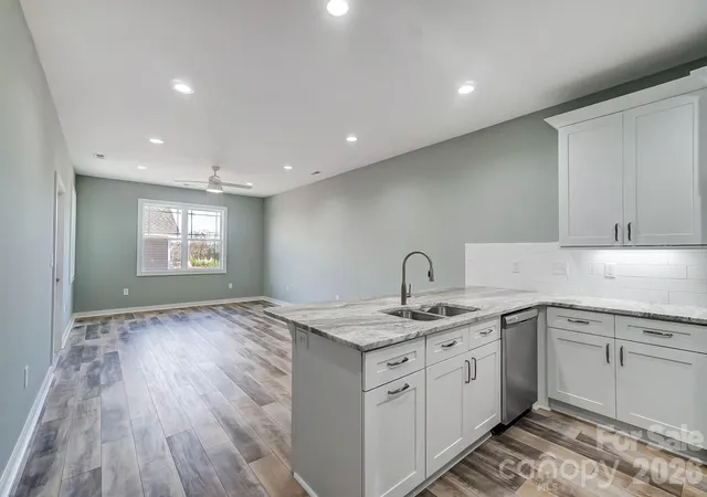 Photo 4 of Townhouse for sale at 1529 28th Street Pl SE, Hickory, NC 28602 | MLS# 4408984 | Listing updated on 2026-08-05