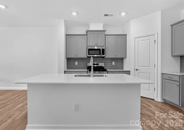 4th image of 9427 Old Dowd Rd #158, Charlotte, NC 28214 | MLS# 4409018