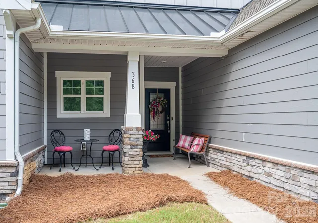 image of 368 Picasso Trl, Mount Holly, NC 28120 | MLS# 4409025