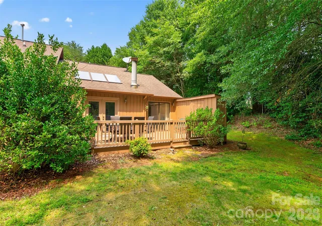 22nd image of 1630 12th St Ne, Hickory, NC 28601 | MLS# 4409034