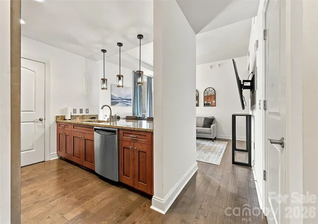 Photo 2 of Condo for sale at 701 Royal Ct #704, Charlotte, NC 28202 | MLS# 4409038 | Listing updated on 2026-10-31