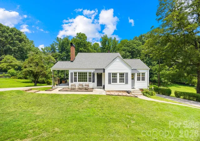 Photo 1 of Sale Pending at 370 Legion Dr, North Wilkesboro, NC 28659 | MLS# 4409041 | Listing updated on 2026-08-07