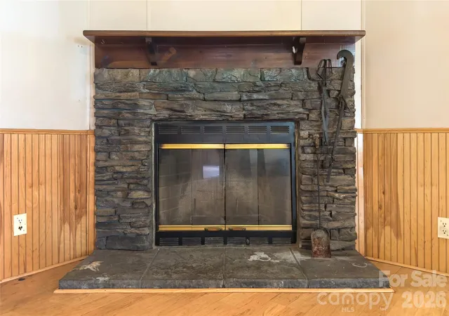 Photo 4 of Single family home for sale at 967 Moffitt Hill Rd, Old Fort, NC 28761 | MLS# 4409055 | Listing updated on 2026-09-29