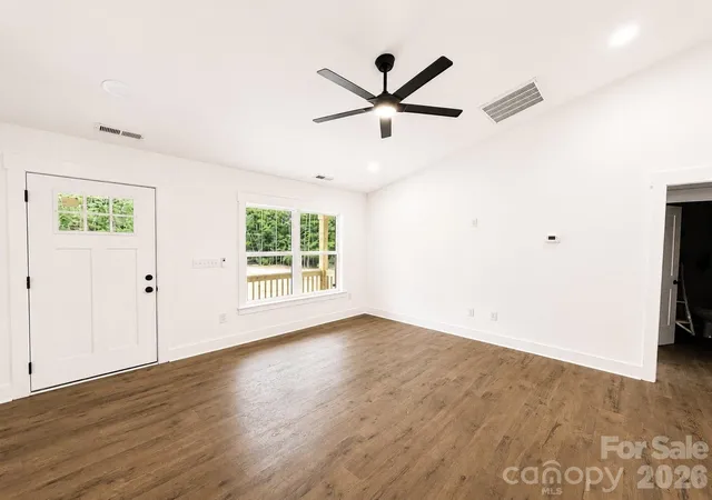Photo 4 of Single family home for sale at 2697 Kendelwood Dr, Lancaster, SC 29720 | MLS# 4409067 | Listing updated on 2026-09-05