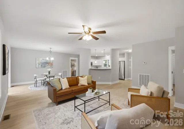 Photo 2 of Single family home for sale at 4888 Slanting Brg Rd, Sherrills Ford, NC 28673 | MLS# 4409082 | Listing updated on 2026-09-17