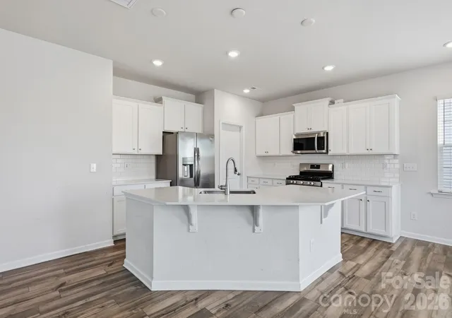 Photo 4 of Single family home for sale at 7412 Echoing Hills Ln, Maiden, NC 28650 | MLS# 4409105 | Listing updated on 2026-09-28