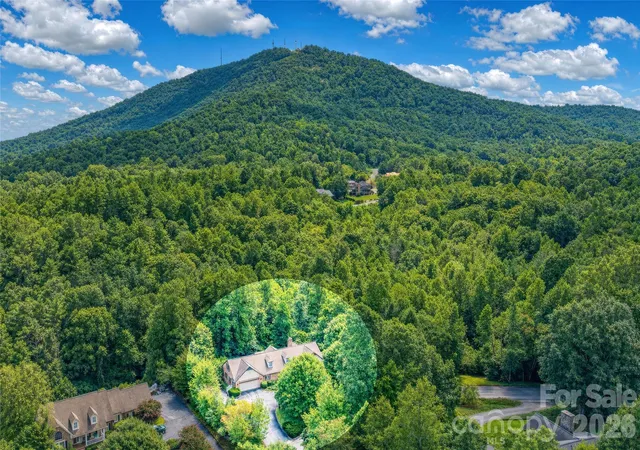 2nd image of 417 Stonecroft Dr Se, Lenoir, NC 28645 | MLS# 4409106