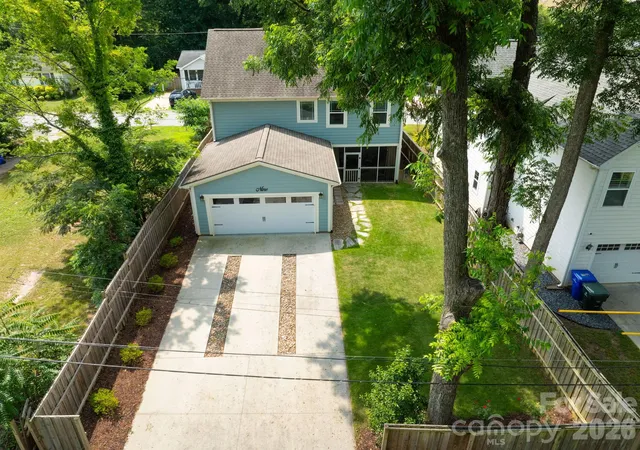 Photo 47 of Single family home for sale at 9 Winn St, Greenville, SC 29601 | MLS# 4409108 | Listing updated on 2026-08-20