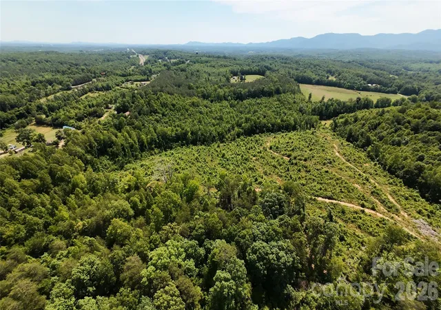 3rd image of 3469 Jamestown Rd, Morganton, NC 28655 | MLS# 4409121