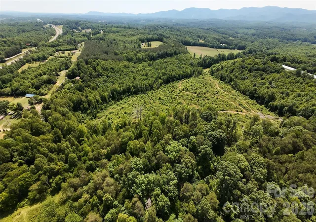 4th image of 3469 Jamestown Rd, Morganton, NC 28655 | MLS# 4409121