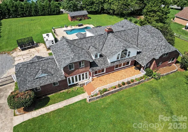 4th image of 5914 Hanna Ct, Charlotte, NC 28212 | MLS# 4409124