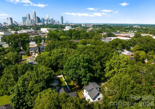 Photo 2 of Single family home for sale at 423 Sylvania Ave, Charlotte, NC 28206 | MLS# 4409126 | Listing updated on 2026-09-05
