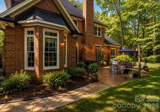 Photo 3 of Single family home for sale at 504 Downing Dr, Kings Mountain, NC 28086 | MLS# 4409130 | Listing updated on 2026-08-05