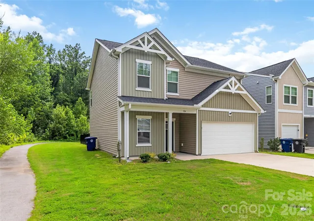 Photo 2 of Single family home for sale at 124 Fosters Glen Pl, Mooresville, NC 28115 | MLS# 4409141 | Listing updated on 2026-10-02