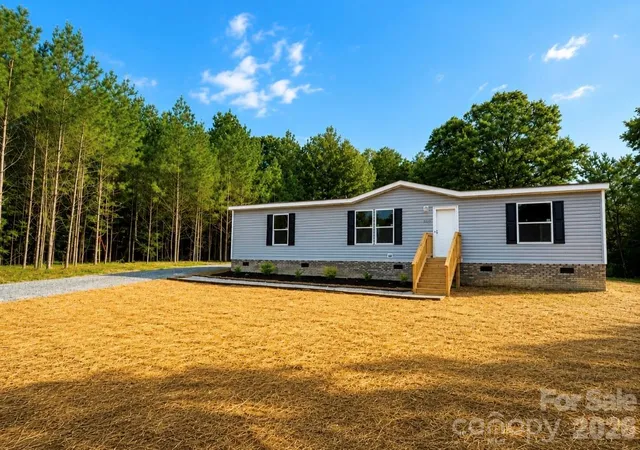 2nd image of 5932 Shirley Rd, Fort Lawn, SC 29714 | MLS# 4409144