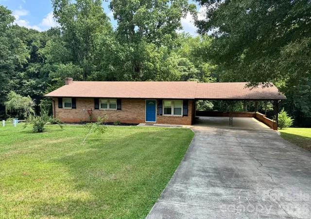 Photo 2 of Single family home for sale at 85 Meadowcreek Loop, Stony Point, NC 28678 | MLS# 4409154 | Listing updated on 2026-10-07