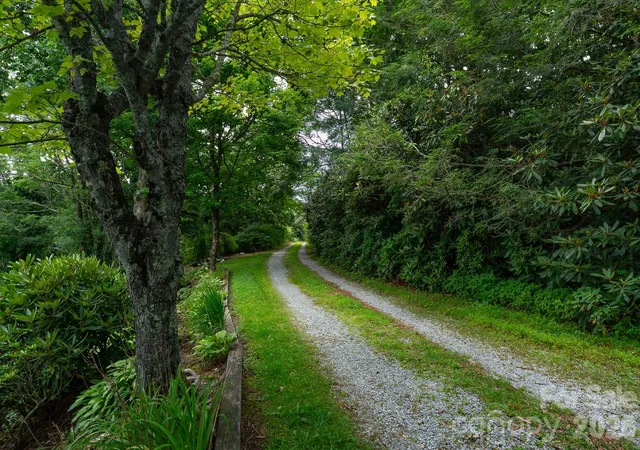 40th image of 151 Knob Rd #unit 9, Blowing Rock, NC 28605 | MLS# 4409186