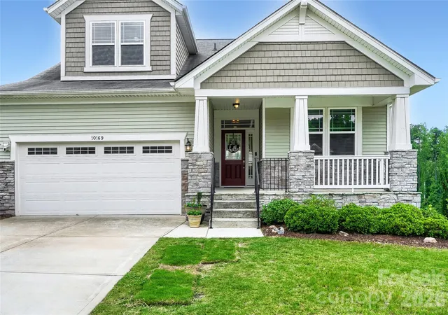 2nd image of 10169 Castlebrooke Dr, Concord, NC 28027 | MLS# 4409194