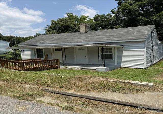 15th image of 109 Starnes St, Chester, SC 29706 | MLS# 4409202