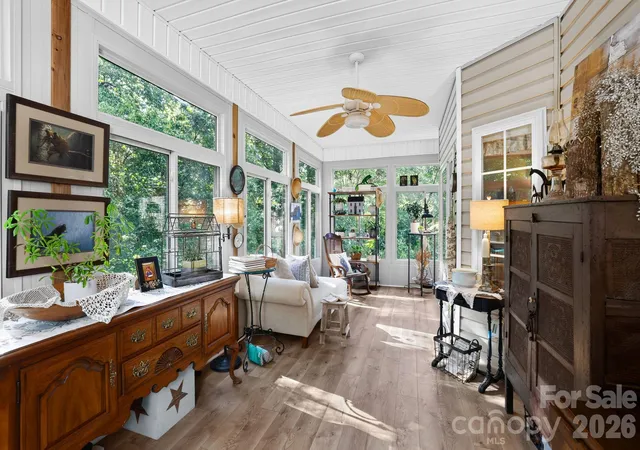 5th image of 254 Kanuga Forest Dr, Hendersonville, NC 28739 | MLS# 4409207