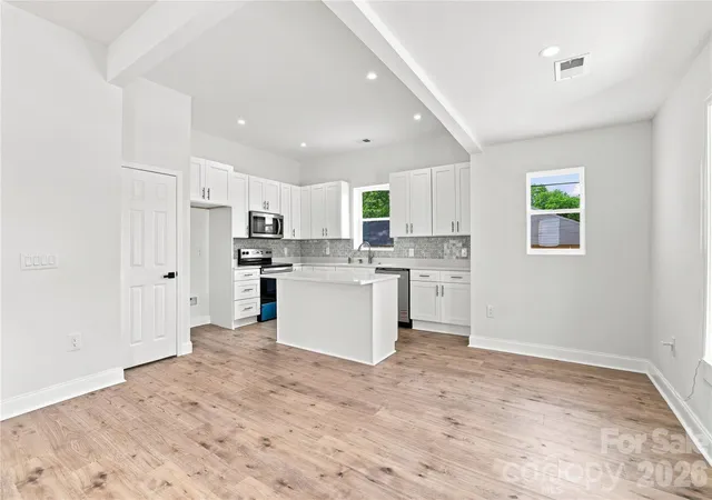 4th image of 405 E Gay St, Lancaster, SC 29720 | MLS# 4409212