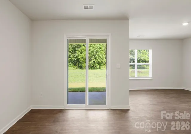 Photo 3 of Single family home for sale at 34 Creekwalk Ln, Waynesville, NC 28785 | MLS# 4409215 | Listing updated on 2026-09-29
