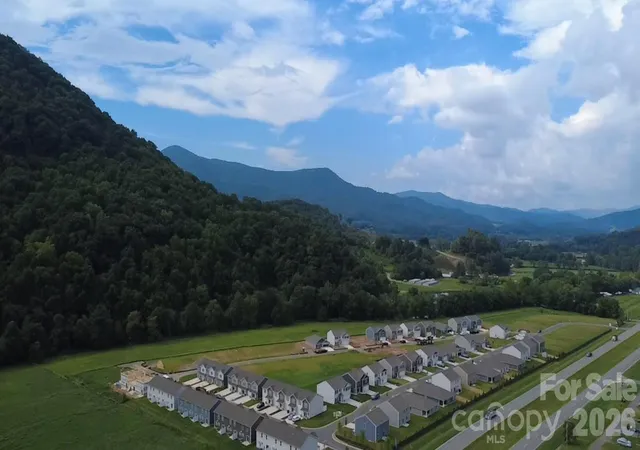 2nd image of 42 Creekwalk Ln, Waynesville, NC 28785 | MLS# 4409235