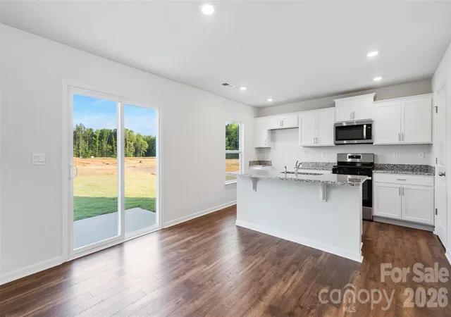 Photo 3 of Single family home for sale at 42 Creekwalk Ln, Waynesville, NC 28785 | MLS# 4409235 | Listing updated on 2026-09-29