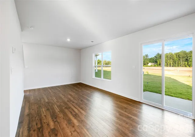 Photo 4 of Single family home for sale at 42 Creekwalk Ln, Waynesville, NC 28785 | MLS# 4409235 | Listing updated on 2026-09-29