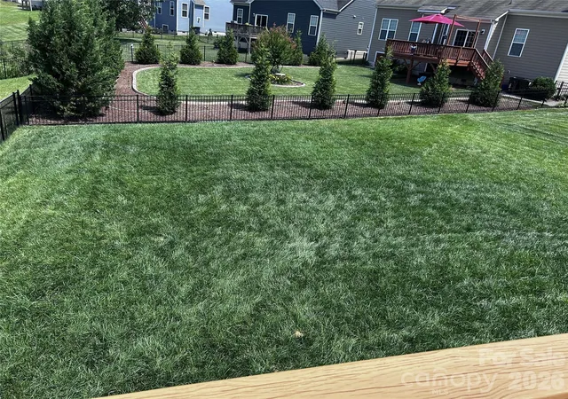 5th image of 11132 Damson Plum Ln, Charlotte, NC 28215 | MLS# 4409241