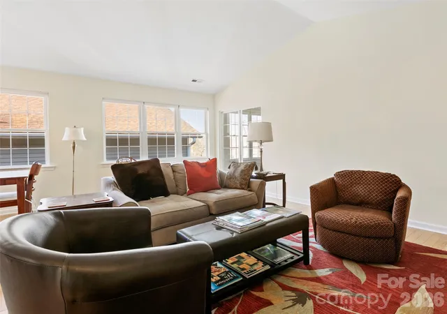 5th image of 305 Ewarts Hl Rd, Hendersonville, NC 28739 | MLS# 4409242