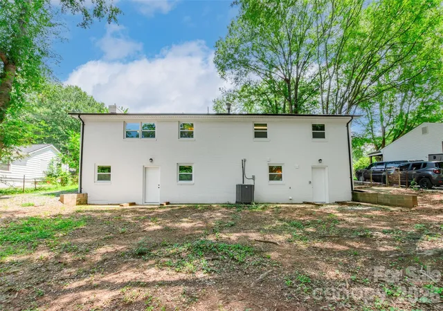 34th image of 919 N Weldon St, Gastonia, NC 28052 | MLS# 4409243
