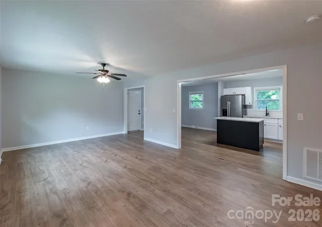 4th image of 919 N Weldon St, Gastonia, NC 28052 | MLS# 4409243