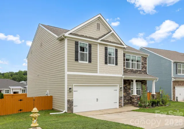 2nd image of 232 Marathon Ln, Candler, NC 28715 | MLS# 4409247