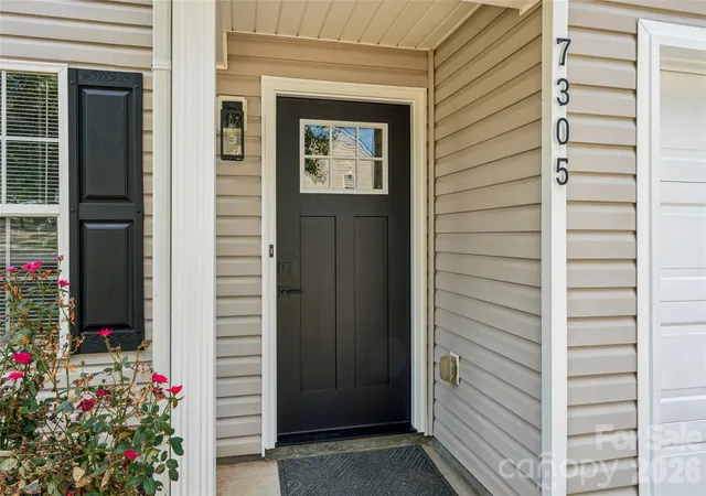 2nd image of 7305 Larwill Ln, Charlotte, NC 28216 | MLS# 4409248