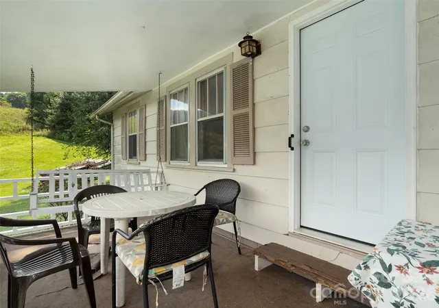 Photo 3 of Single family home for sale at 46 Trevor Ct, Clyde, NC 28721 | MLS# 4409259 | Listing updated on 2026-08-03