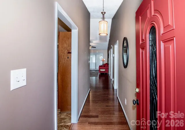 Photo 3 of Sale Pending at 806 Prince Albert Ct, Statesville, NC 28677 | MLS# 4409264 | Listing updated on 2026-08-14
