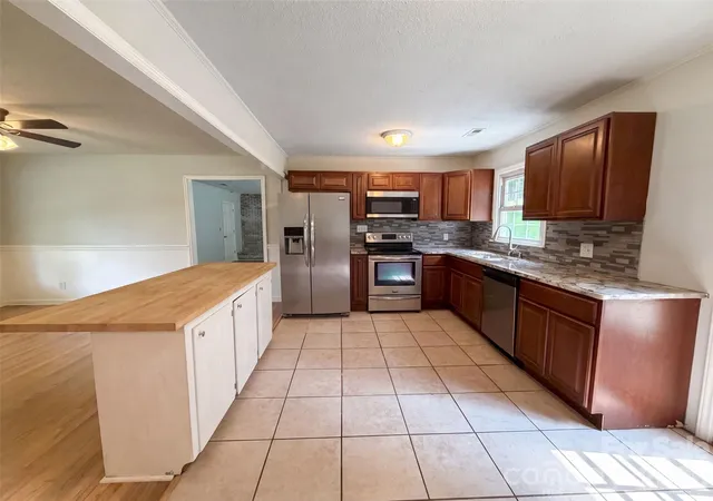 2nd image of 529 Timberlane Dr, Mount Holly, NC 28120 | MLS# 4409288