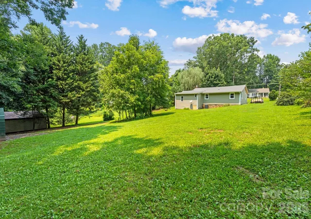 Photo 3 of Single family home for sale at 232 New Hope Way, Marion, NC 28752 | MLS# 4409290 | Listing updated on 2026-08-02