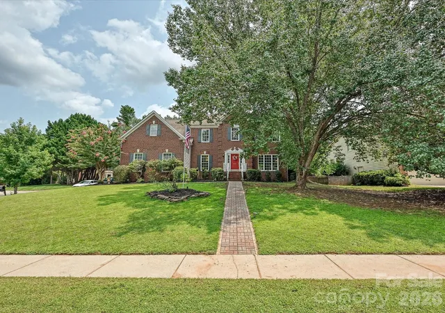 Photo 44 of Single family home for sale at 2805 Peverell Ln, Charlotte, NC 28270 | MLS# 4409293 | Listing updated on 2026-09-26