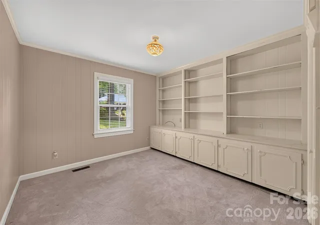 Photo 3 of Single family home for sale at 530 25th Avenue NW, Hickory, NC 28601 | MLS# 4409320 | Listing updated on 2026-08-15