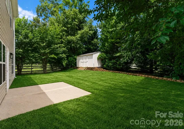 2nd image of 6923 Cascade Dream Ct, Huntersville, NC 28078 | MLS# 4409330