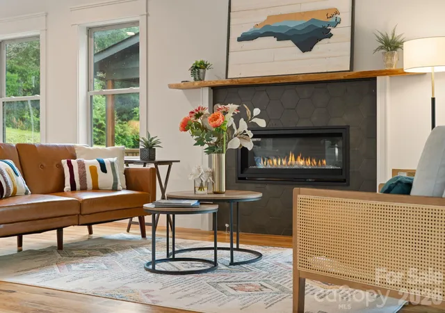 Photo 4 of Single family home for sale at 93 Glendale Ave, Asheville, NC 28803 | MLS# 4409335 | Listing updated on 2026-08-09