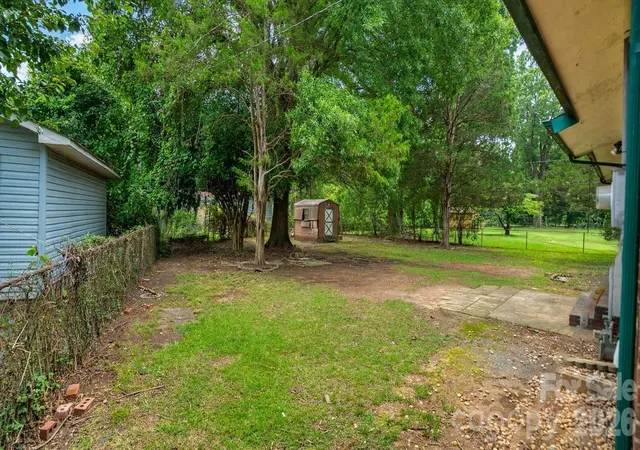 Photo 38 of Single family home for sale at 634 Kentbrook Dr, Charlotte, NC 28213 | MLS# 4409337 | Listing updated on 2026-10-01