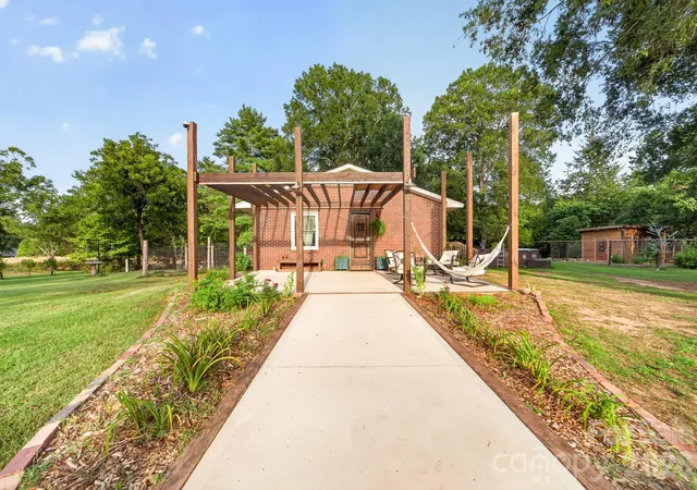 Photo 3 of Single family home for sale at 561 N Shiloh Rd, York, SC 29745 | MLS# 4409370 | Listing updated on 2026-09-06